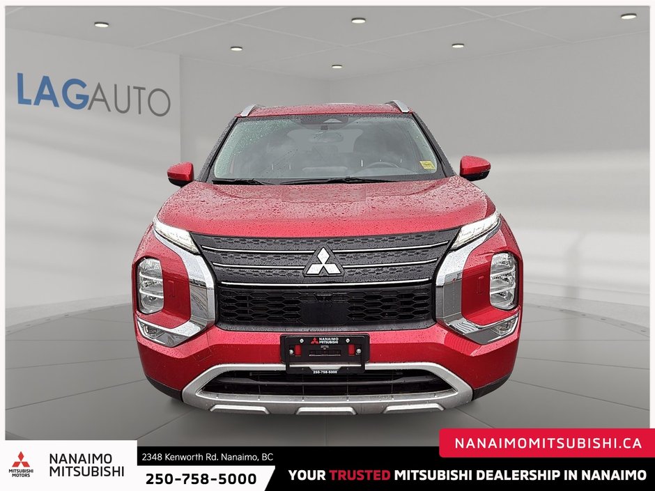 2024 Mitsubishi Outlander LE-2