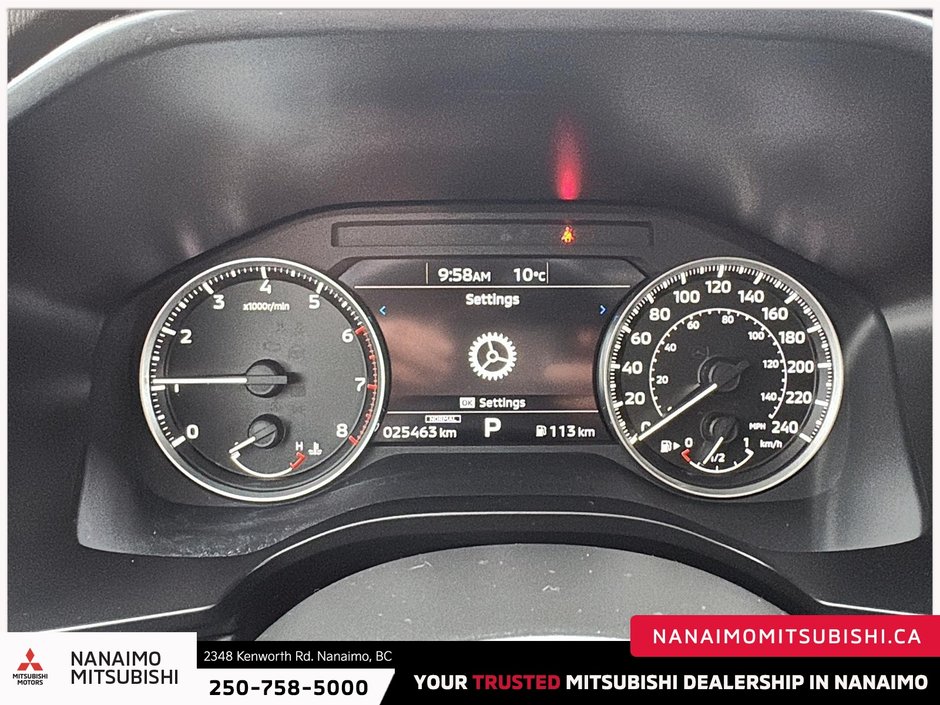 2024 Mitsubishi Outlander LE-14