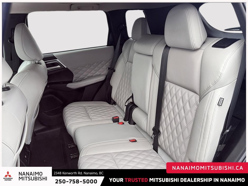 2024 Mitsubishi Outlander SEL-10