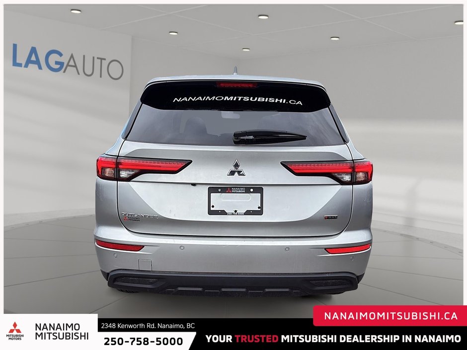 2024 Mitsubishi Outlander ES-3