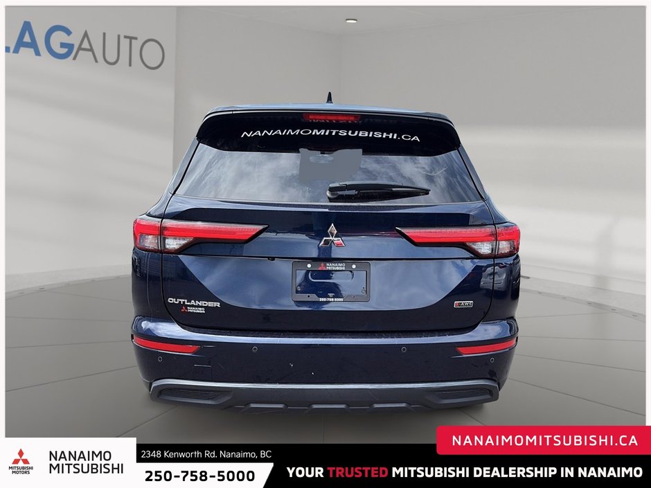 2024 Mitsubishi Outlander ES-3