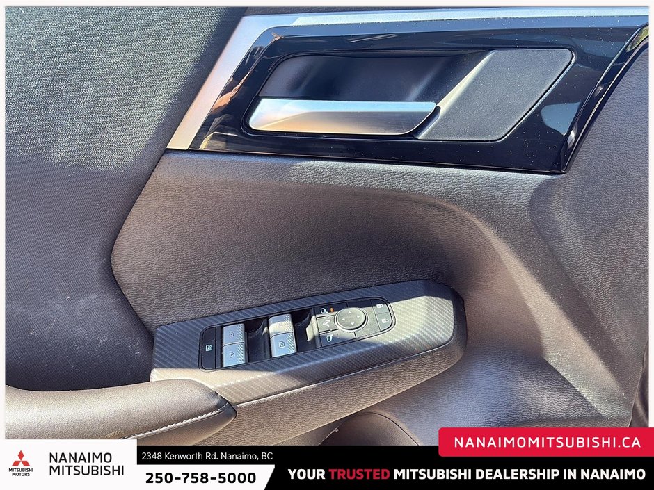 2024 Mitsubishi Outlander SE-11