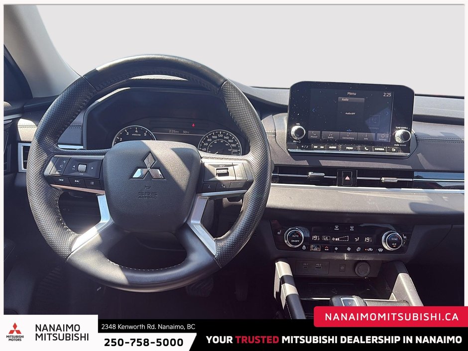2024 Mitsubishi Outlander SE-12
