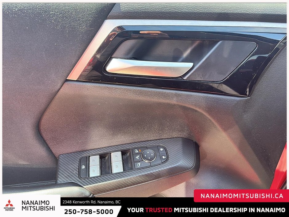 2024 Mitsubishi Outlander SE-11