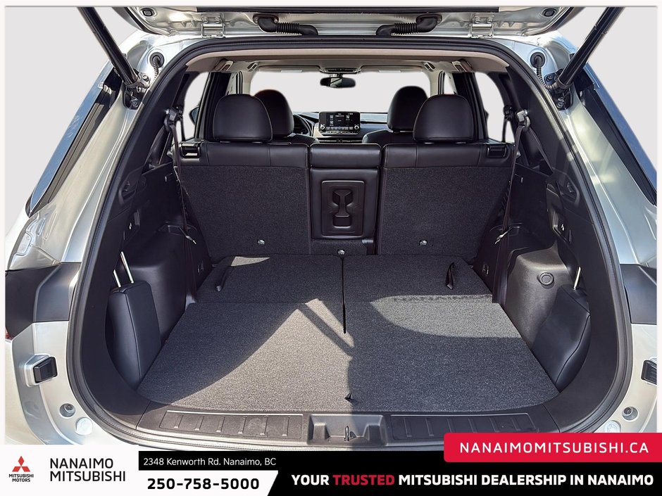 2024 Mitsubishi Outlander SEL-7
