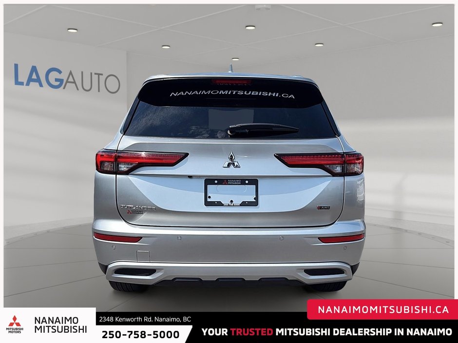 2024 Mitsubishi Outlander SEL-3
