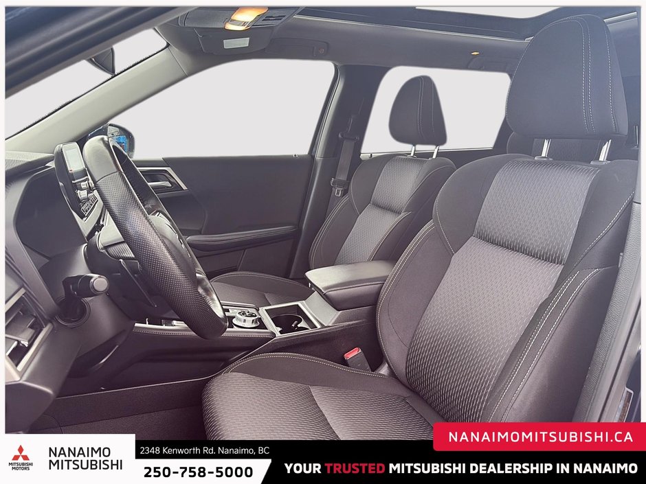 2024 Mitsubishi Outlander SE-8