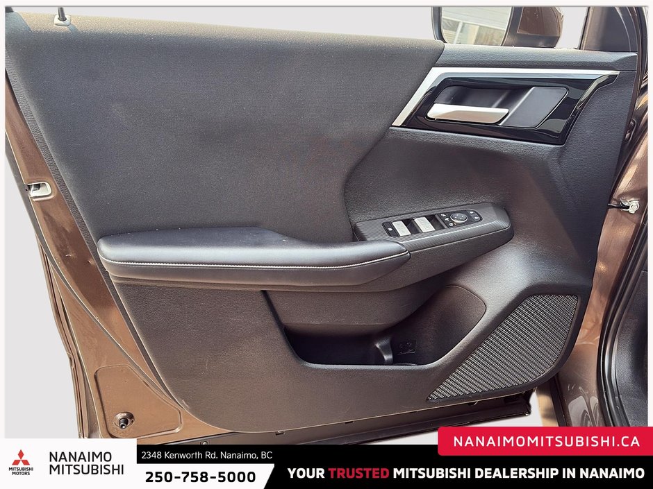 2024 Mitsubishi Outlander SE-9