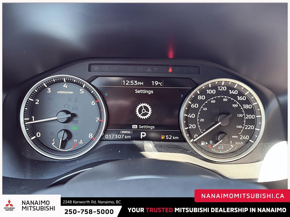 2024 Mitsubishi Outlander LE-12