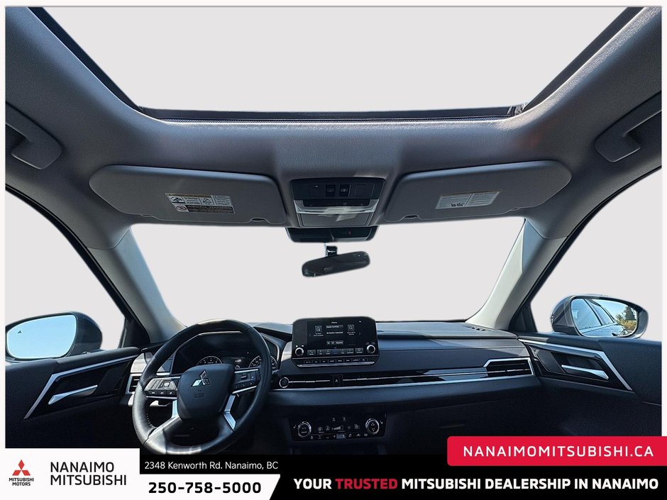 2024 Mitsubishi Outlander LE-19