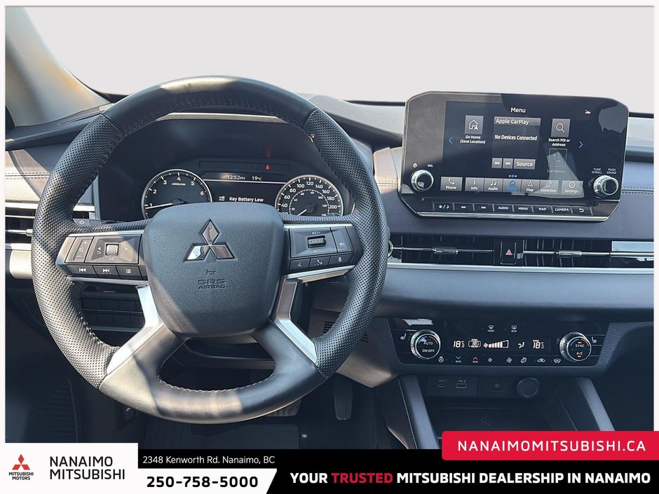 2024 Mitsubishi Outlander LE-10