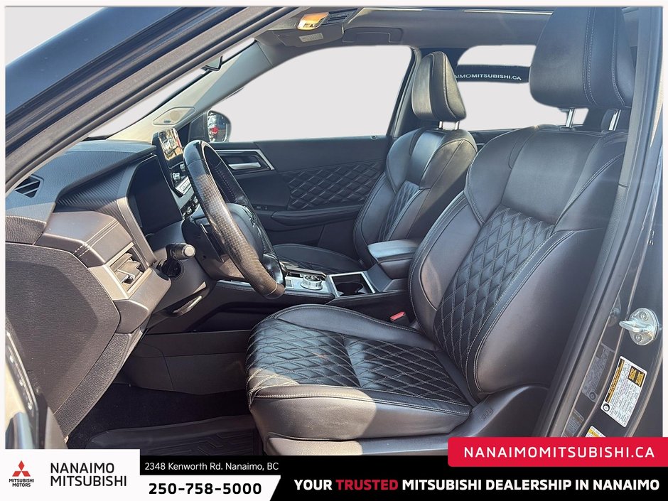 2024 Mitsubishi Outlander GT-8