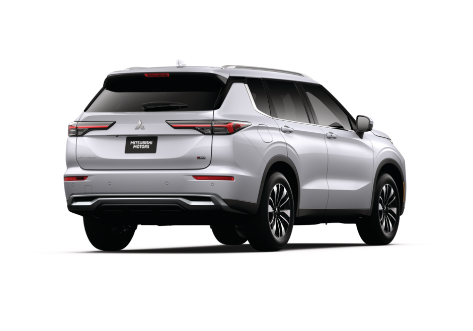 2025 Mitsubishi Outlander LE-4