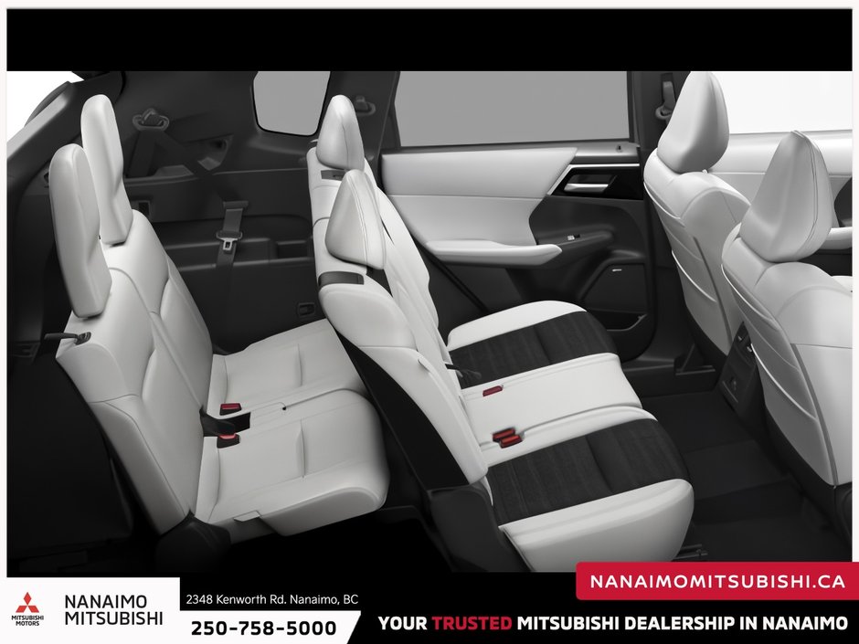 2025 Mitsubishi Outlander LE-4