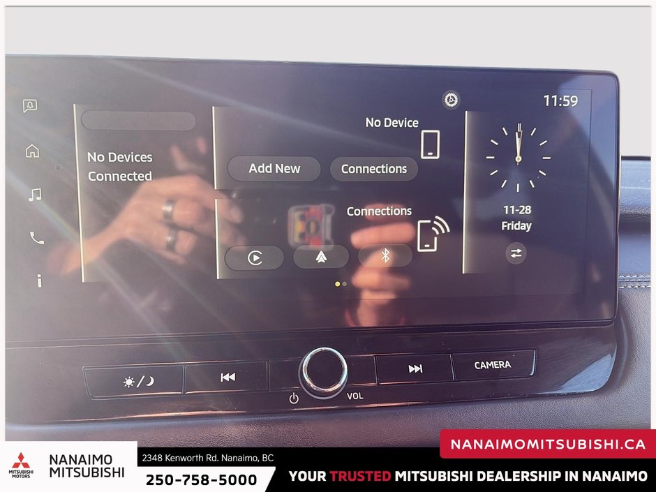 2025 Mitsubishi Outlander SE-18