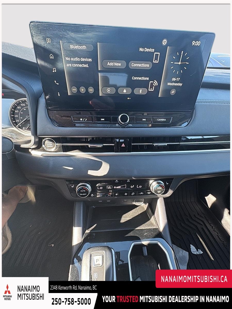 2025 Mitsubishi Outlander SE-16