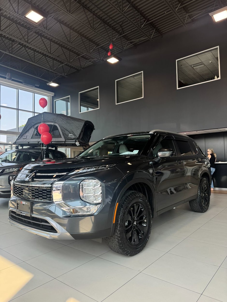 2026 Mitsubishi Outlander LE S-AWC-0