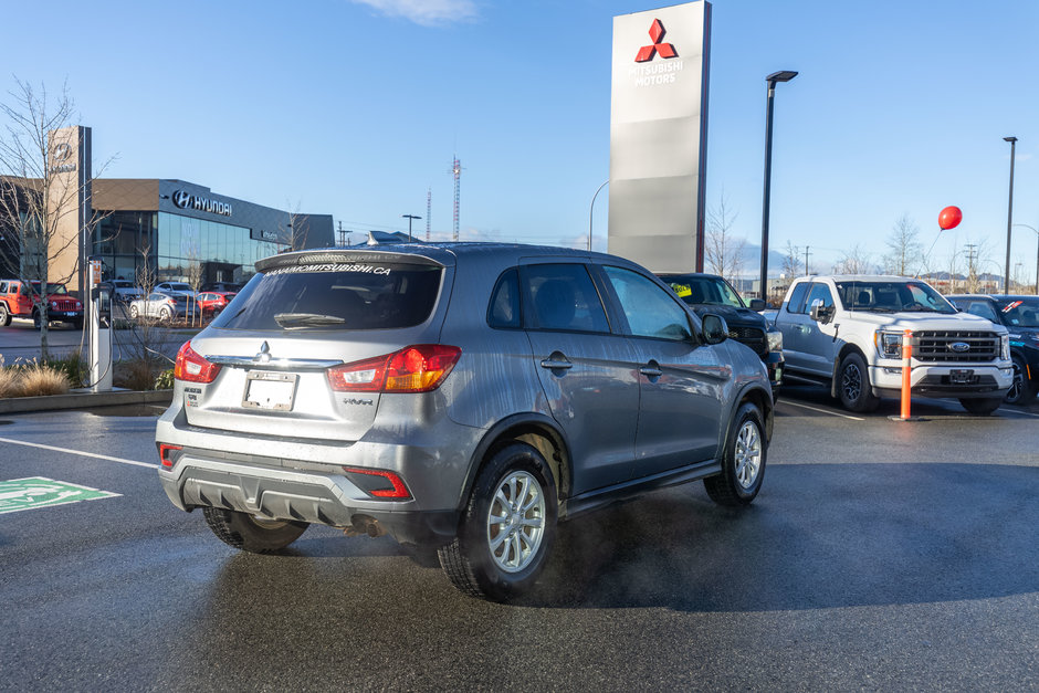 2018 Mitsubishi RVR SE-5