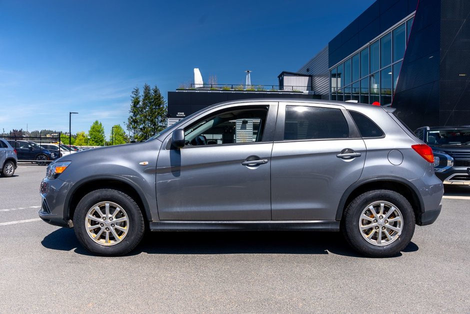 2018 Mitsubishi RVR SE-1