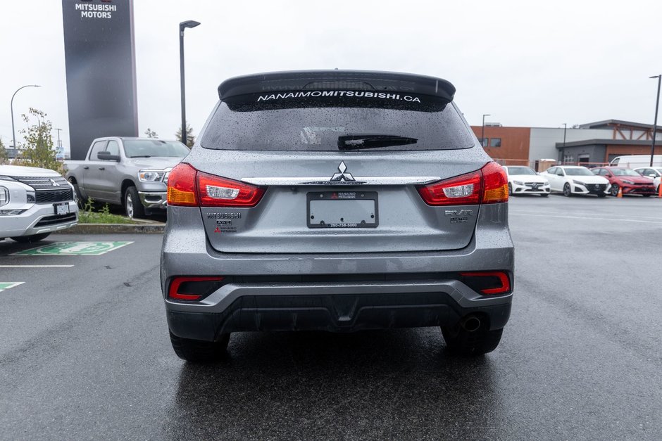 2018 Mitsubishi RVR SE LTD-4