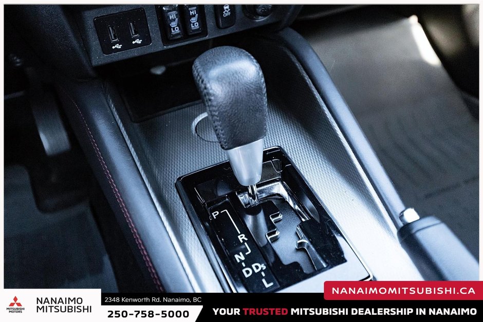 2018 Mitsubishi RVR SE-13