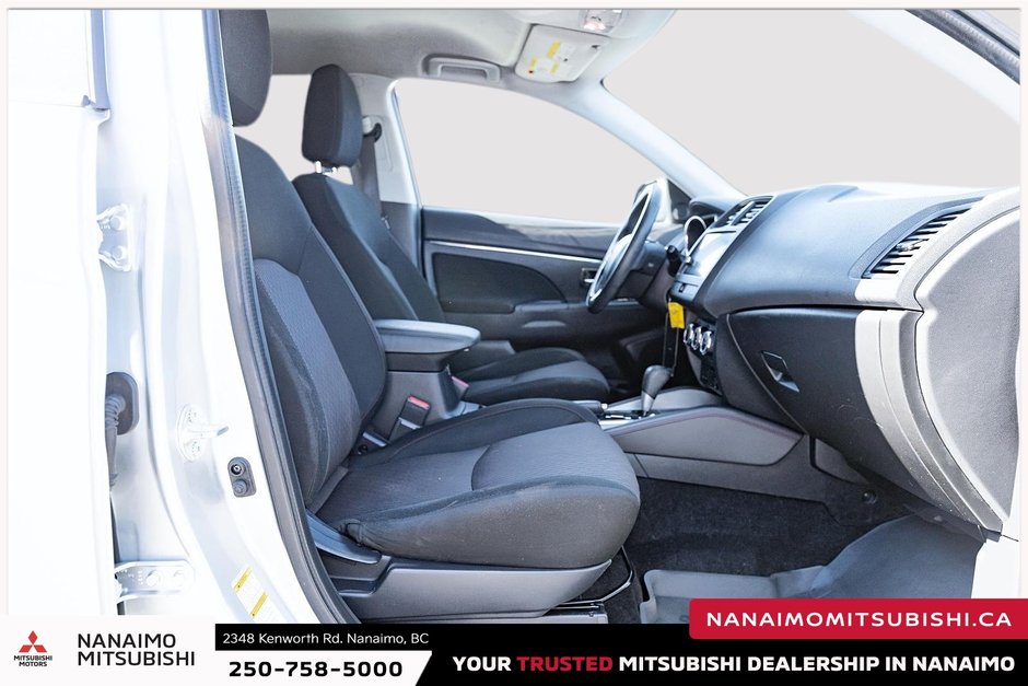 2018 Mitsubishi RVR SE-18