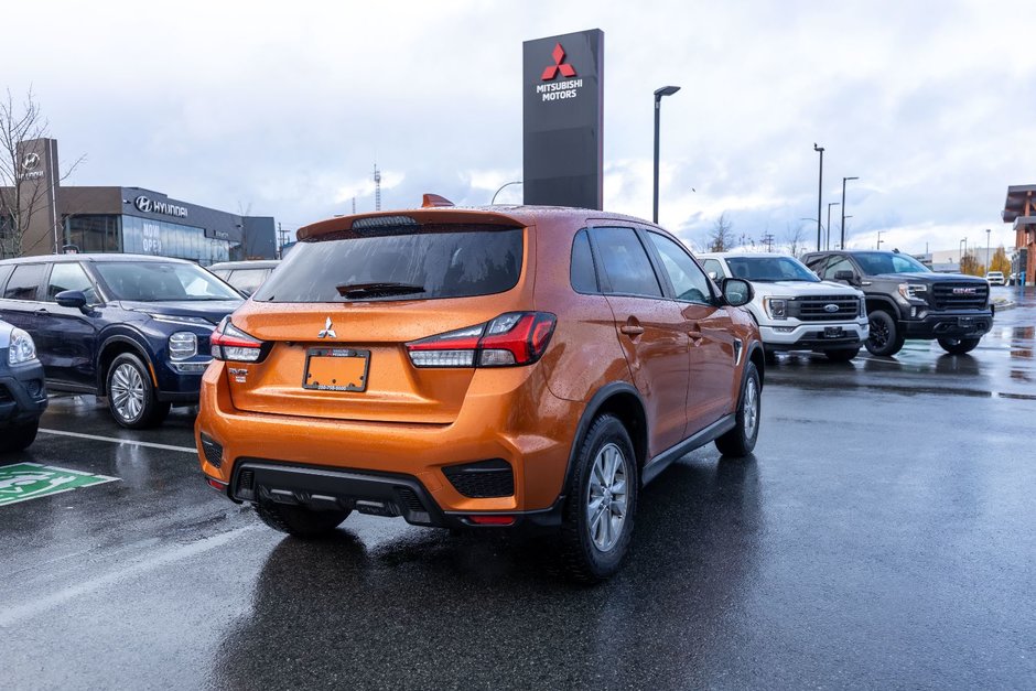 2021 Mitsubishi RVR SE-5