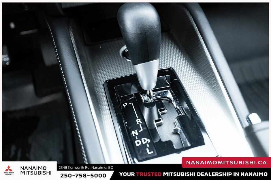 2021 Mitsubishi RVR ES-15