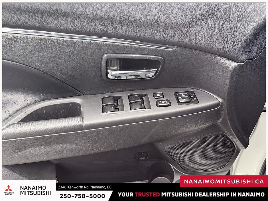 2021 Mitsubishi RVR SEL-11