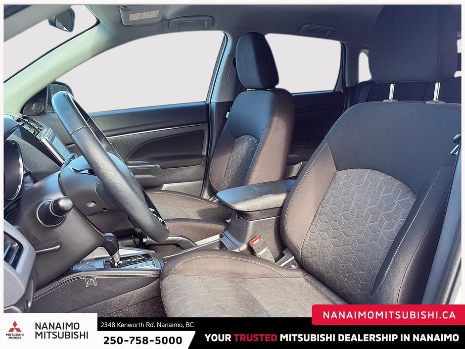 2021 Mitsubishi RVR ES-8