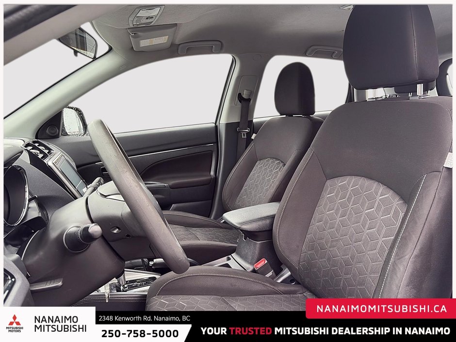 2021 Mitsubishi RVR ES-8