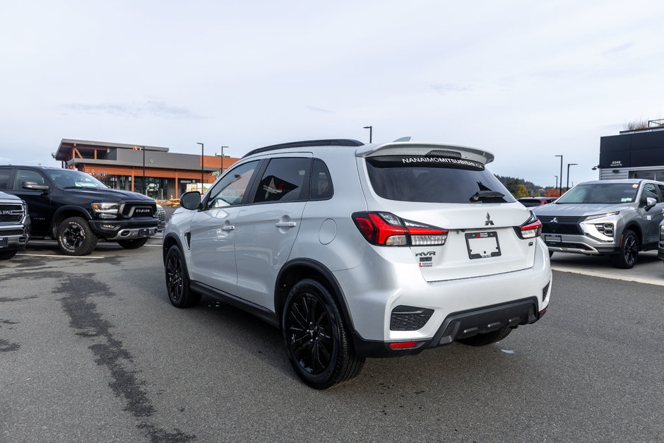 2022 Mitsubishi RVR LE-3