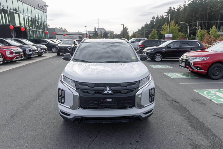 2022 Mitsubishi RVR LE-9