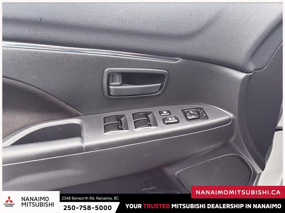 2022 Mitsubishi RVR ES-11