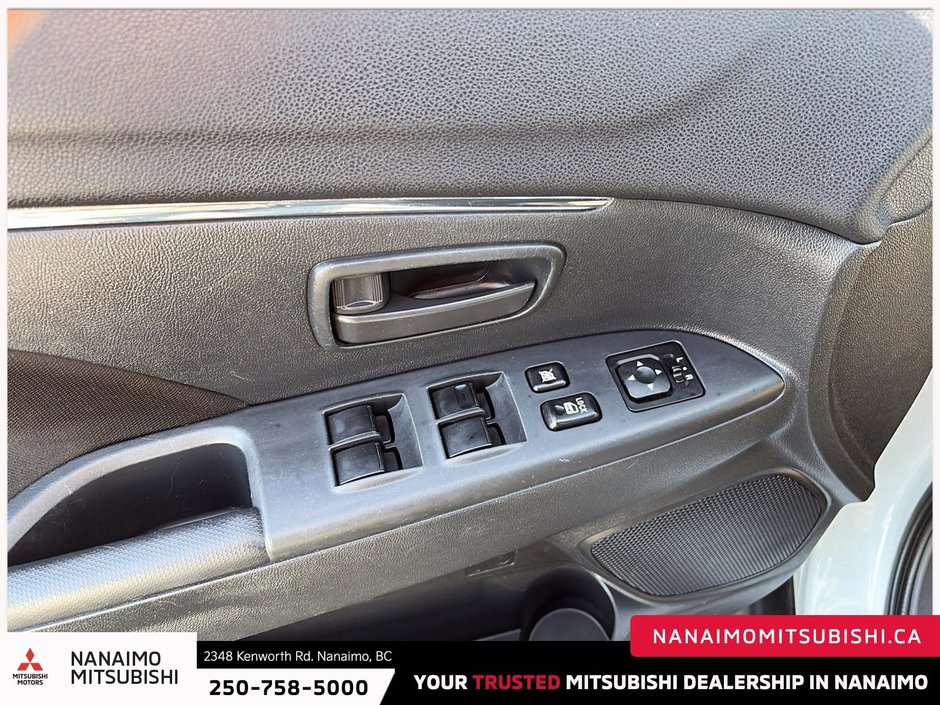 2022 Mitsubishi RVR ES-11