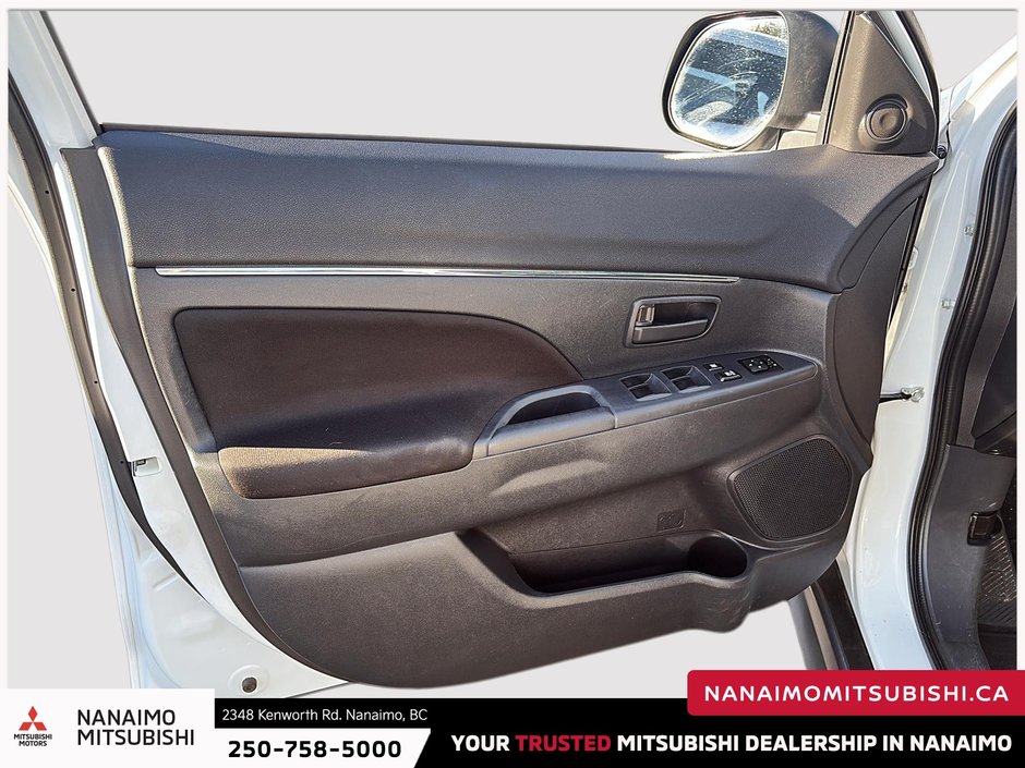 2022 Mitsubishi RVR ES-10