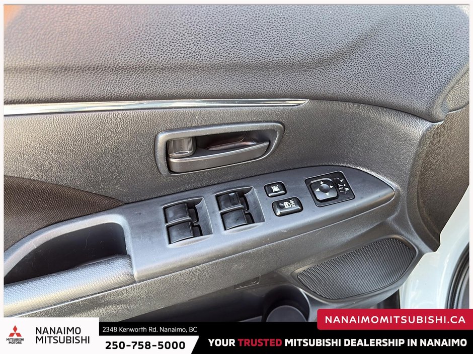 2022 Mitsubishi RVR ES-11