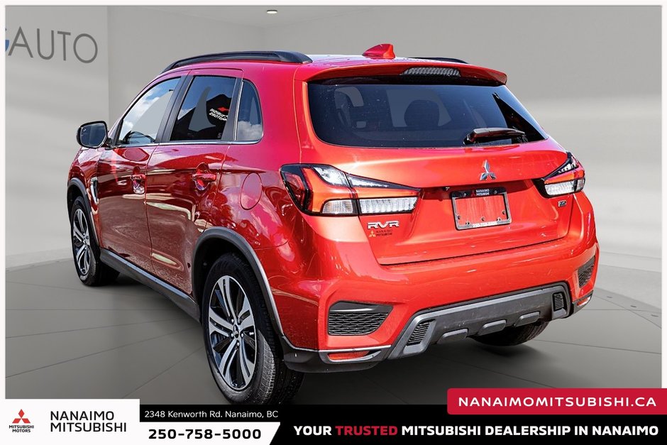 2023 Mitsubishi RVR GT-4