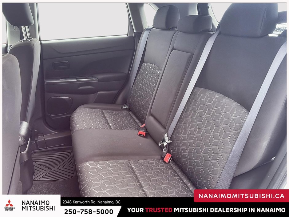 2023 Mitsubishi RVR ES-9