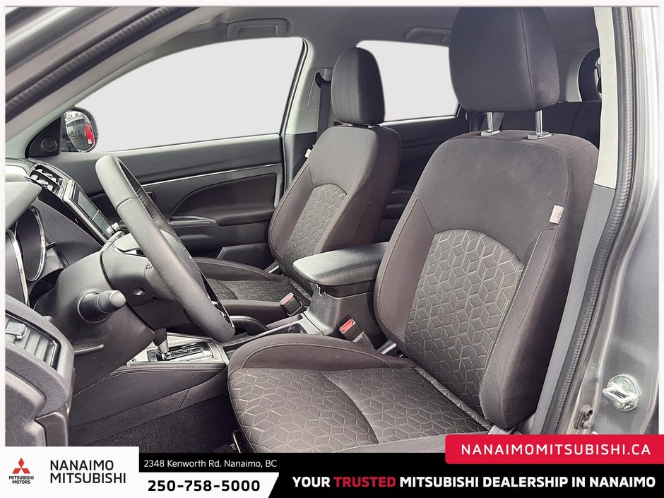 2024 Mitsubishi RVR SEL-9