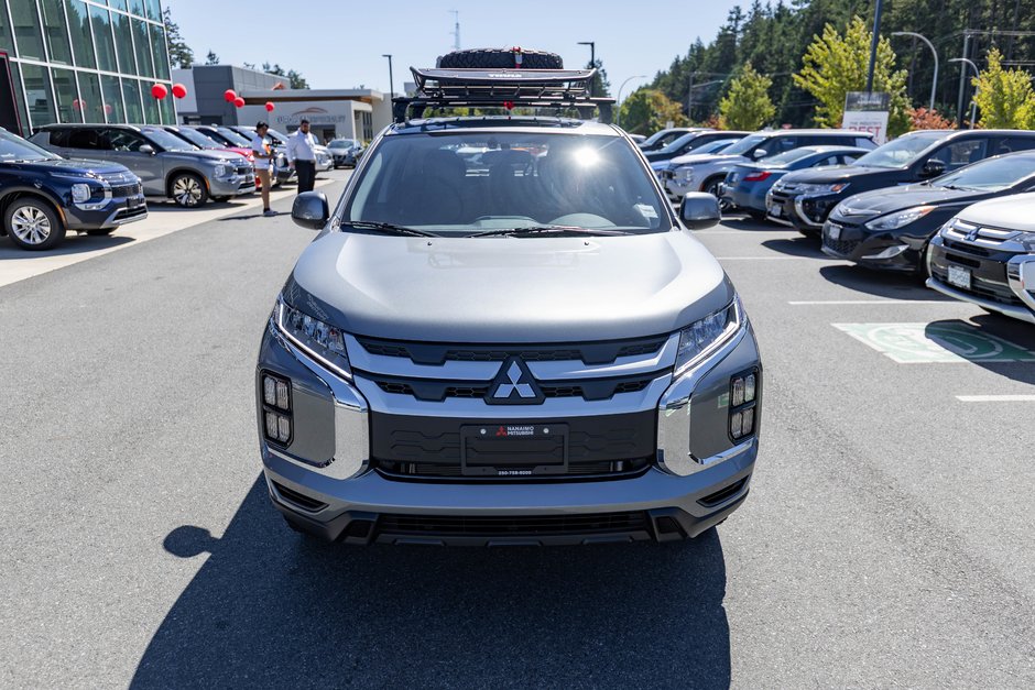 2025 Mitsubishi RVR ES-9