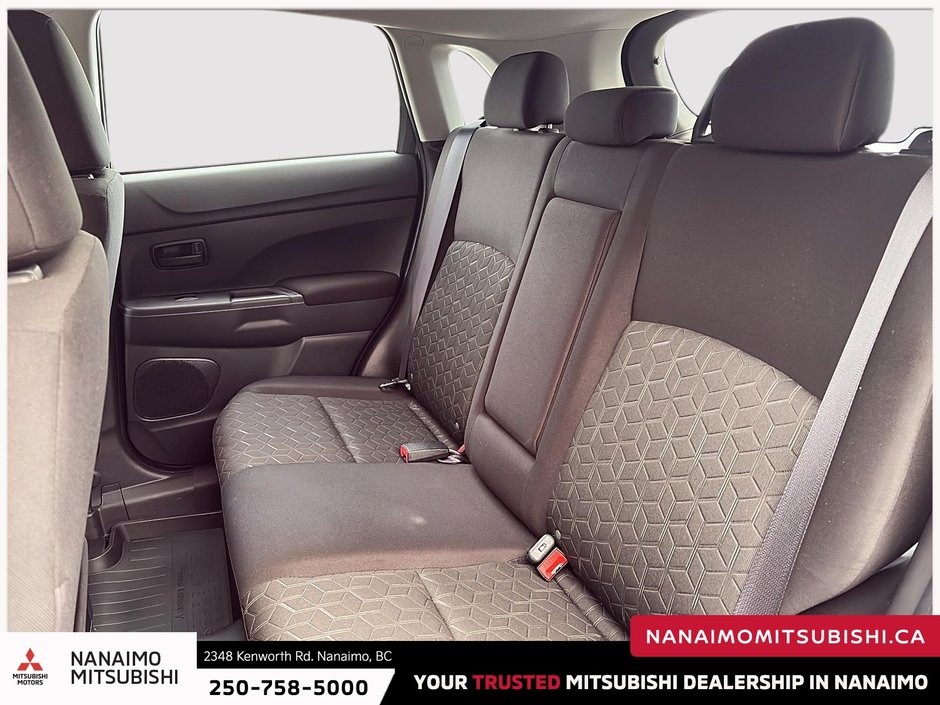 2025 Mitsubishi RVR ES-9