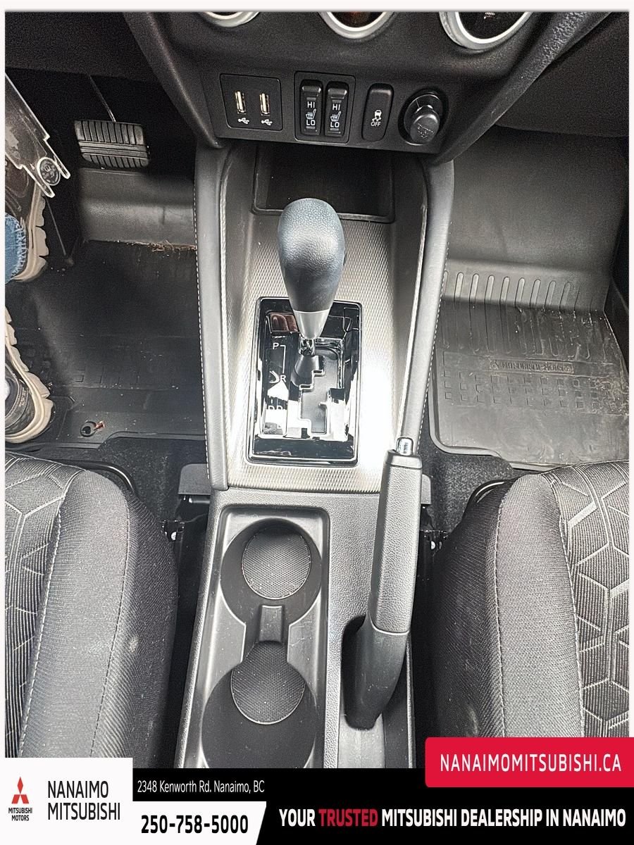 2026 Mitsubishi RVR ES-17