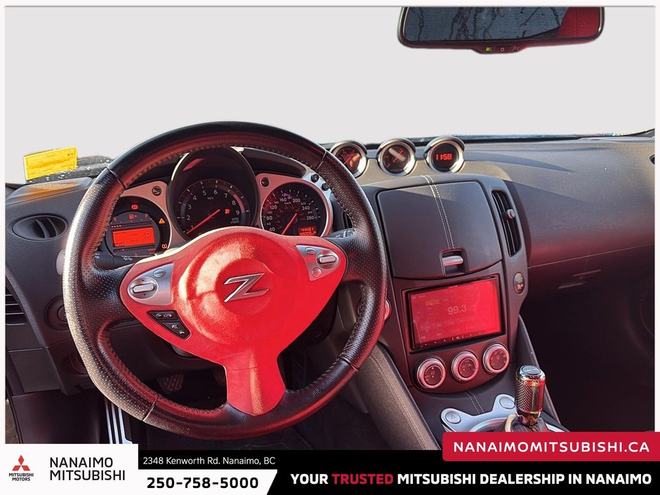 2020 Nissan 370Z Base-11