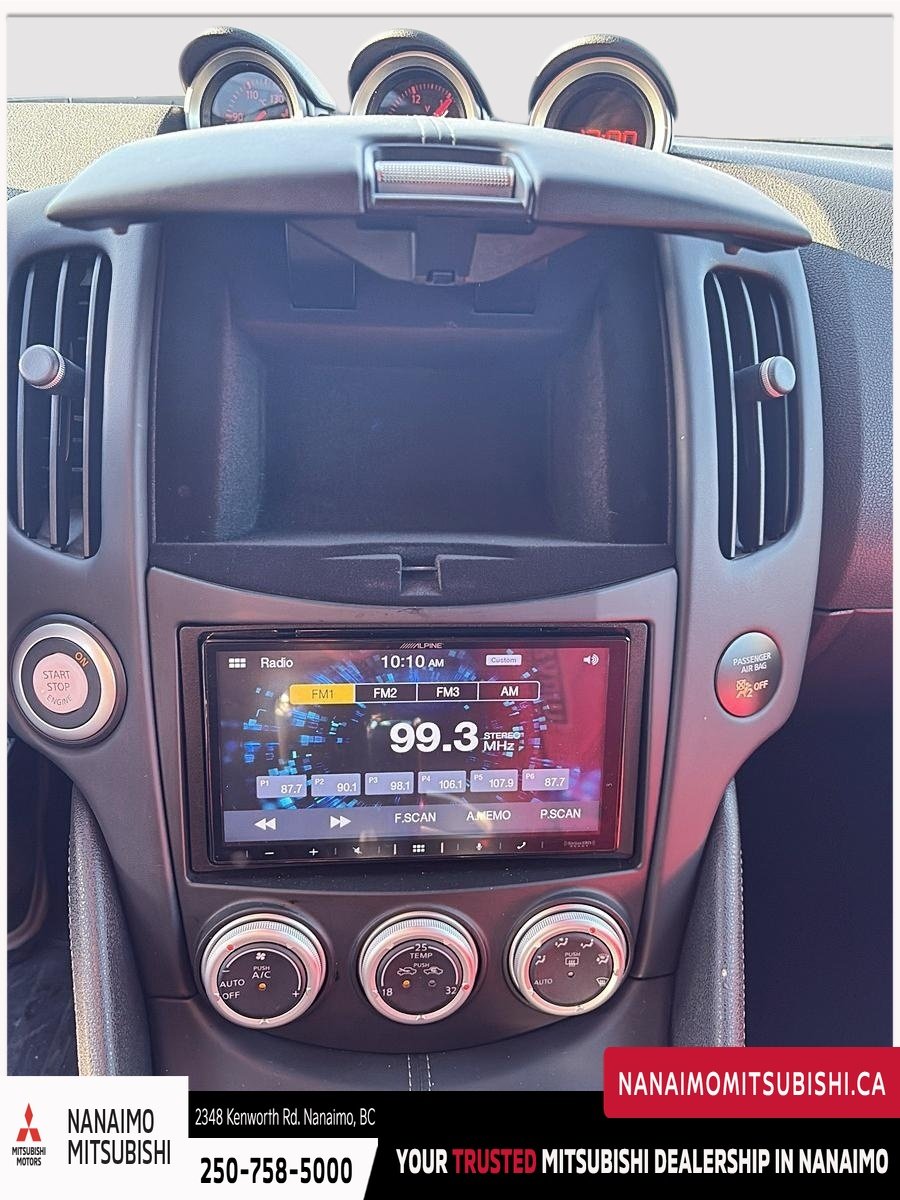 2020 Nissan 370Z Base-17