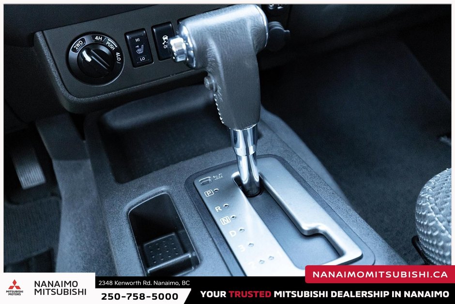 2019 Nissan Frontier PRO-4X-13