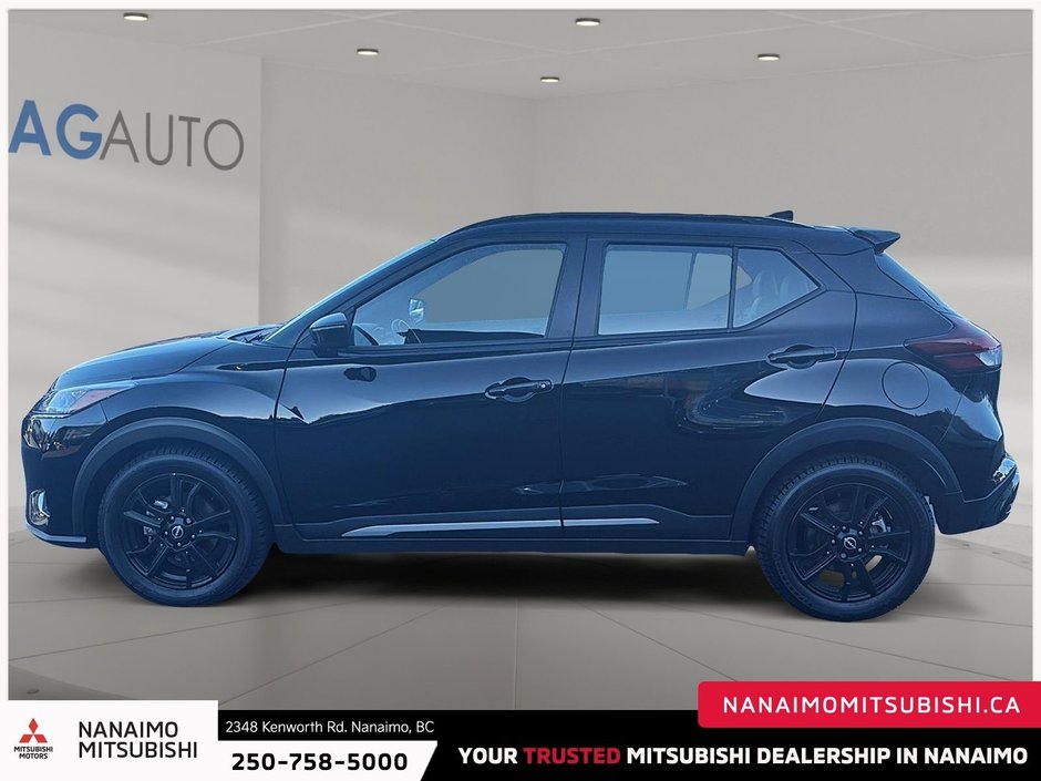 2024 Nissan Kicks Play SR-5