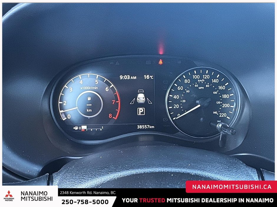2024 Nissan Kicks Play SR-14