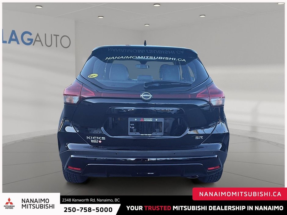 2024 Nissan Kicks Play SR-3