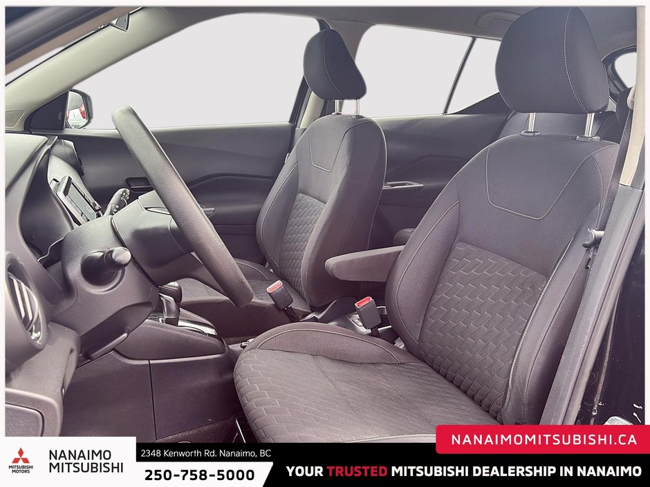 2021 Nissan Kicks S-8
